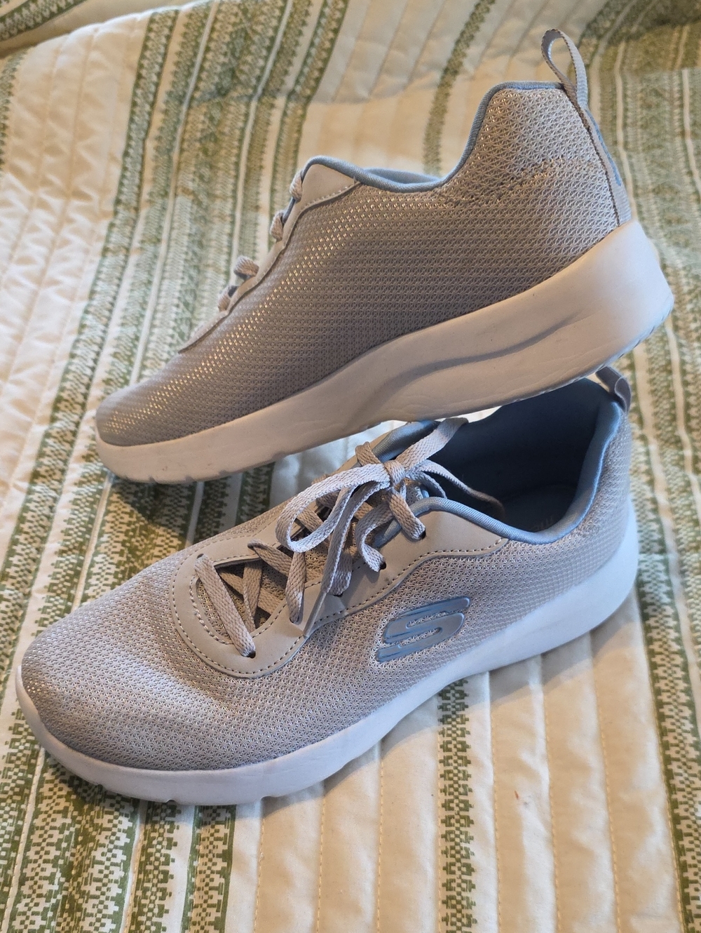 Skechers Light Gray Knit Lace-Up Athletic Sneakers